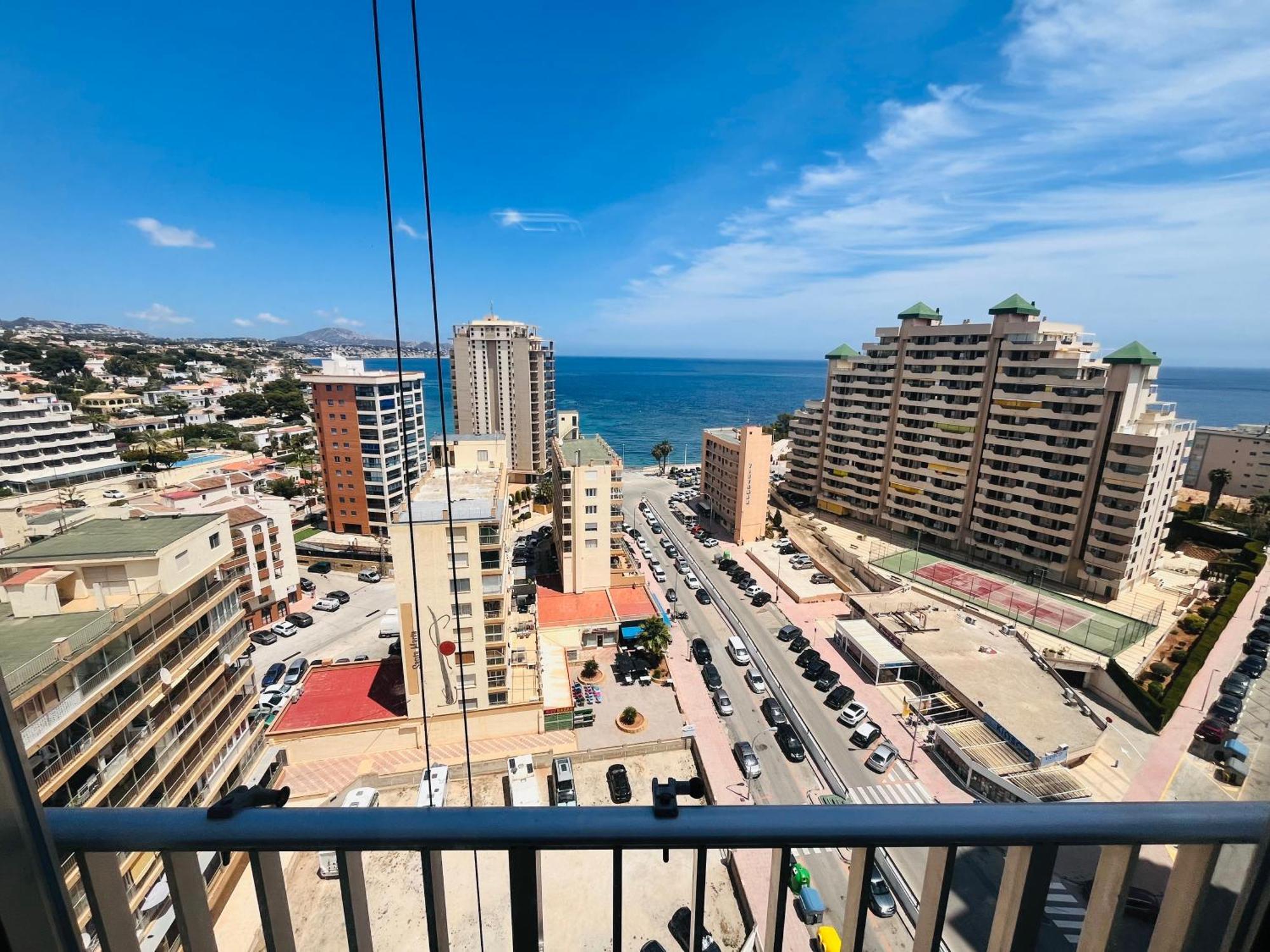 Calpe Apartamento Con Vistas Al Mar Impresionantes A 5 Min De La Playa Aire Wifi Parking Comunitario المظهر الخارجي الصورة