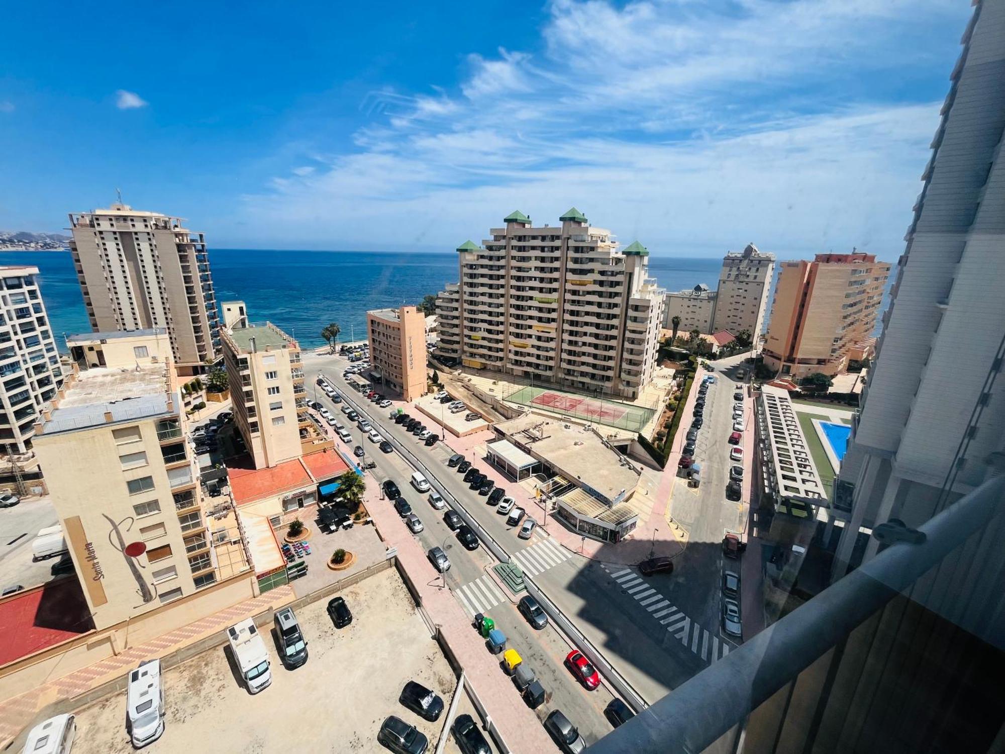 Calpe Apartamento Con Vistas Al Mar Impresionantes A 5 Min De La Playa Aire Wifi Parking Comunitario المظهر الخارجي الصورة